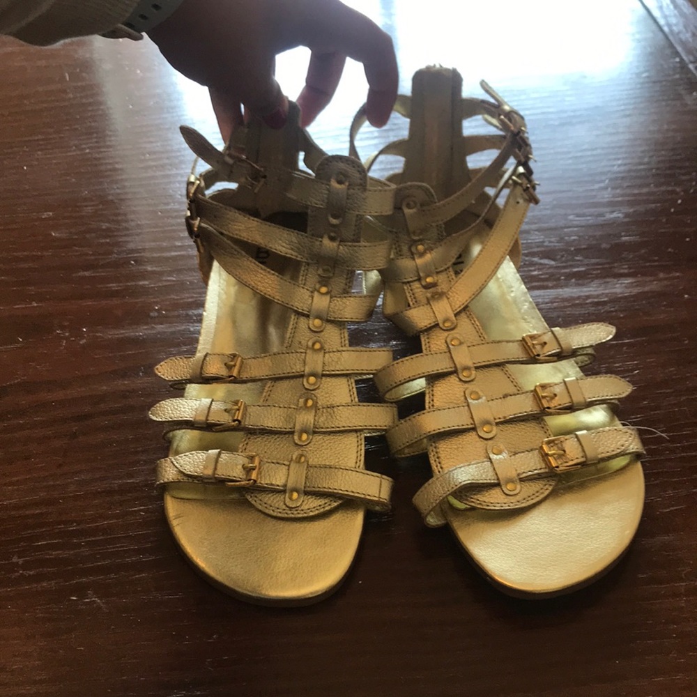 Gold gladiators